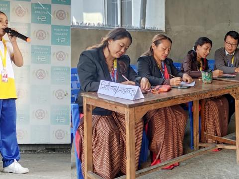 हिविसकसको वादविवादमा जीविका र समीक्षा प्रथम